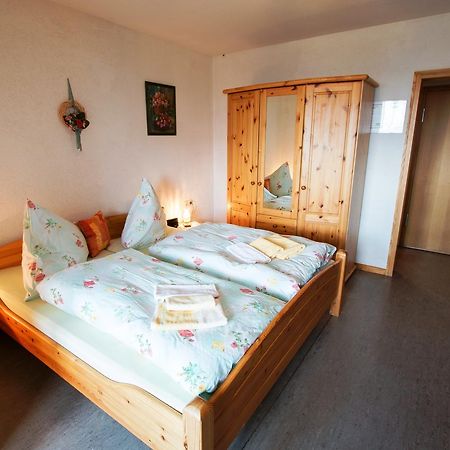 Berggasthof-Pension Todtnauer Hutte Фелдберг Екстериор снимка
