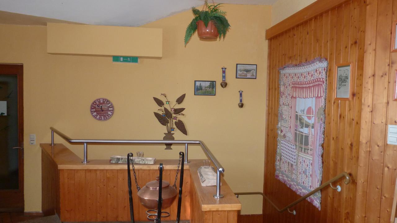 Berggasthof-Pension Todtnauer Hutte Фелдберг Екстериор снимка