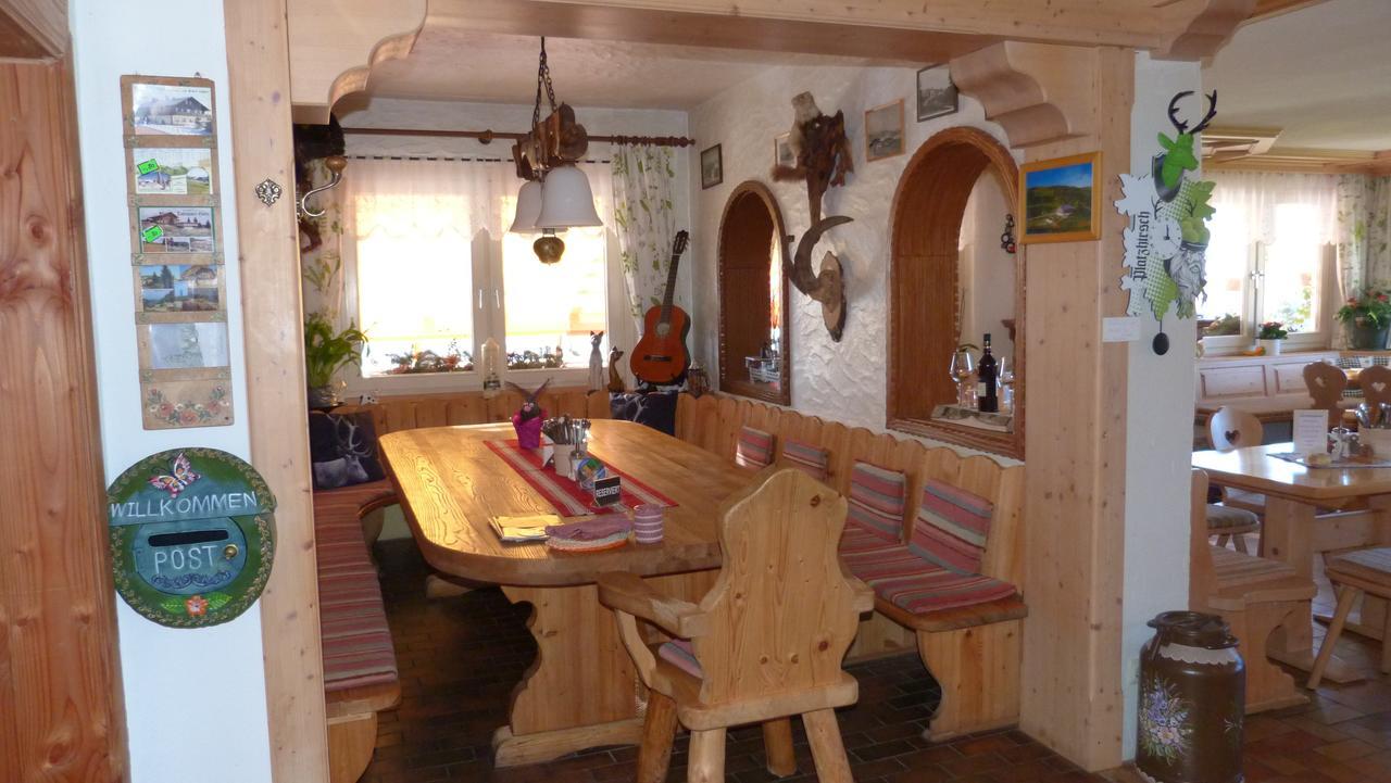 Berggasthof-Pension Todtnauer Hutte Фелдберг Екстериор снимка